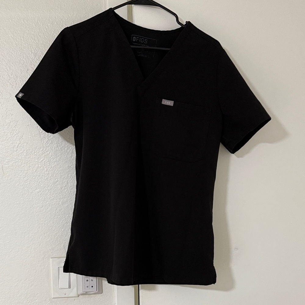 Figs women's Short Sleeve Black Tee